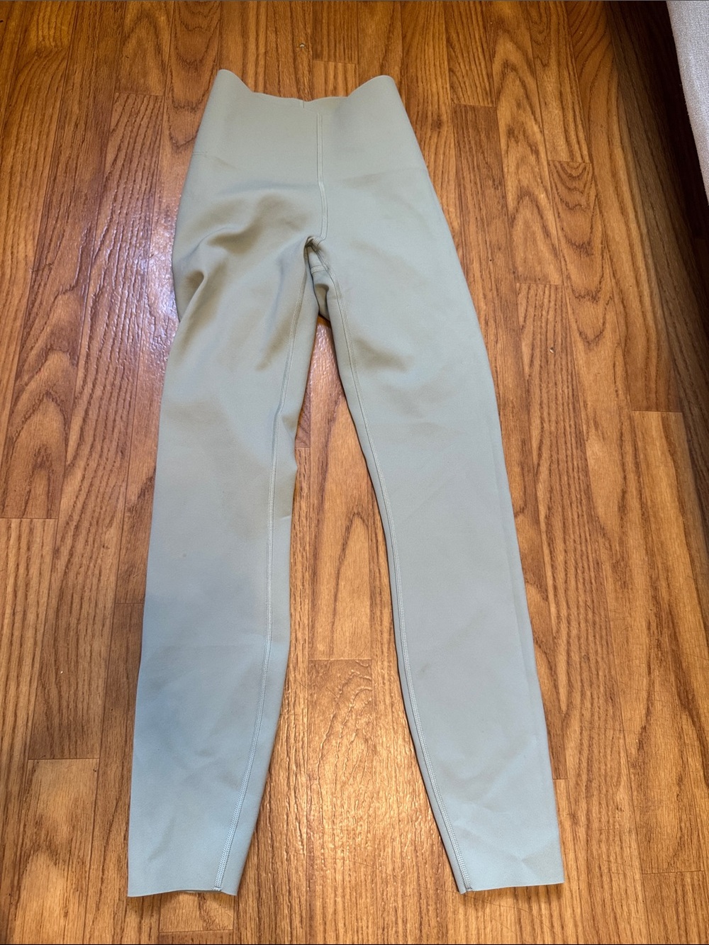 lululemon athletica Glow Up - Fog Green